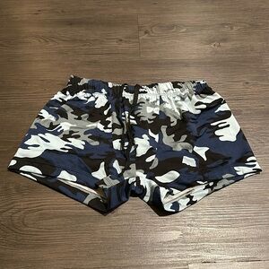 NWT Uzzi Men’s Swim Bottoms, Sz M